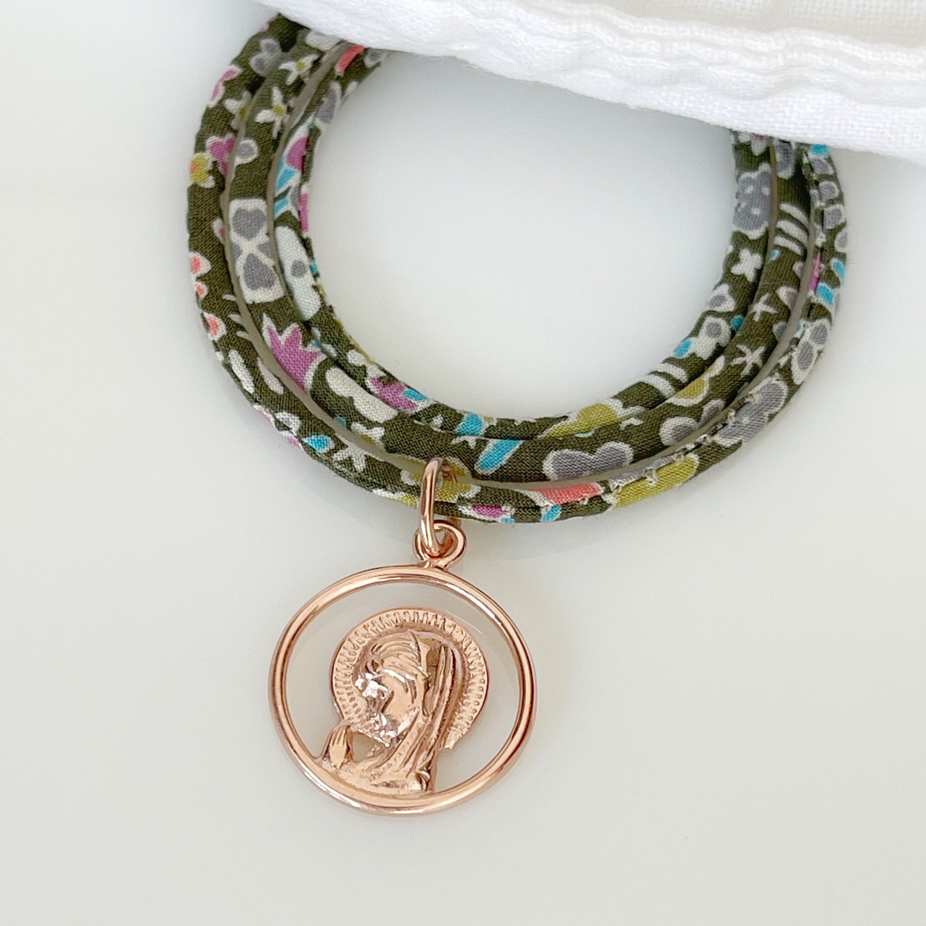 HALSKETTE JUNGFRAU MARIA AUS 925ER STERLINGSILBER MIT LIBERTY KORDEL