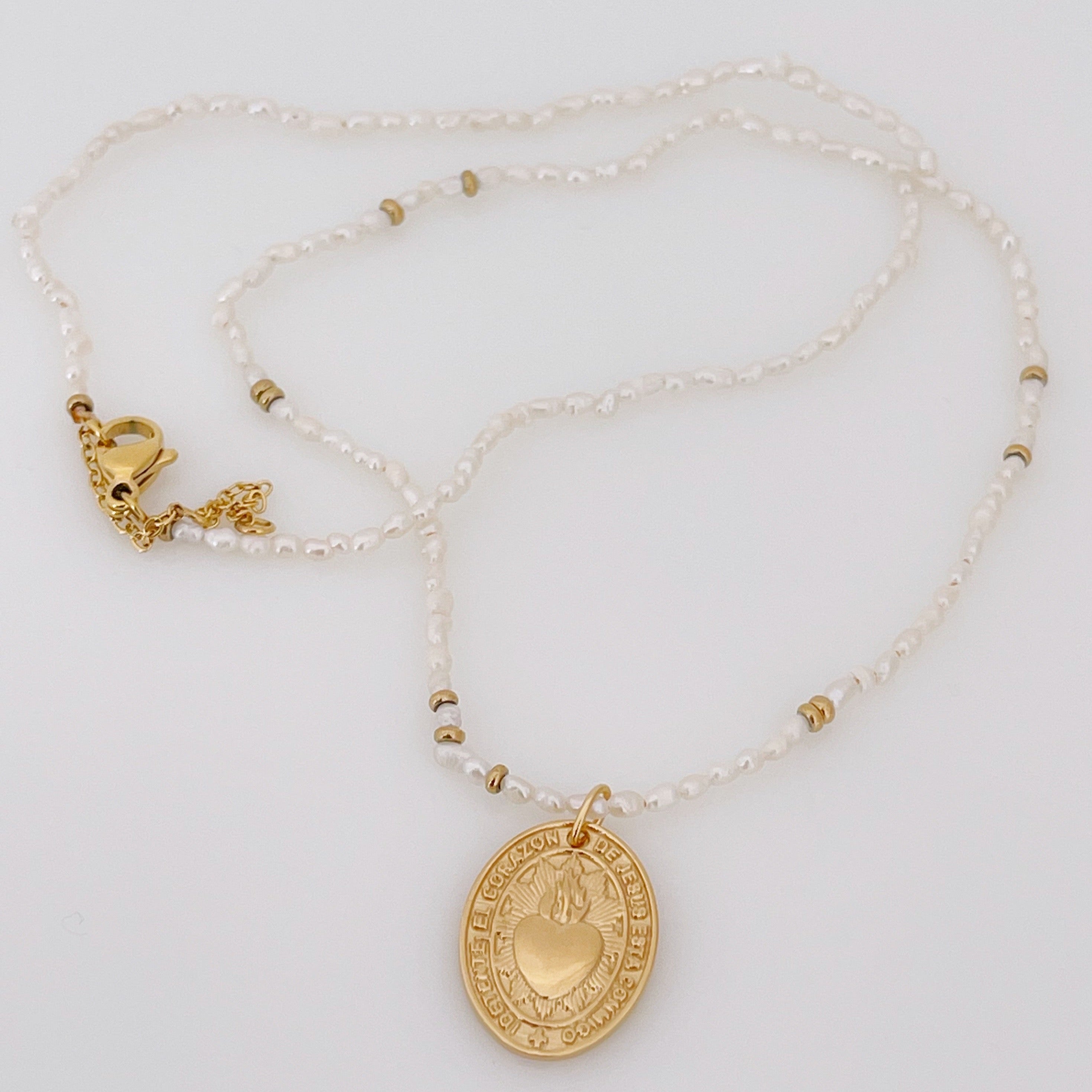COLLAR DETENTE PLATA DE LEY 925 CHAPADA EN ORO 24K CON PERLITAS