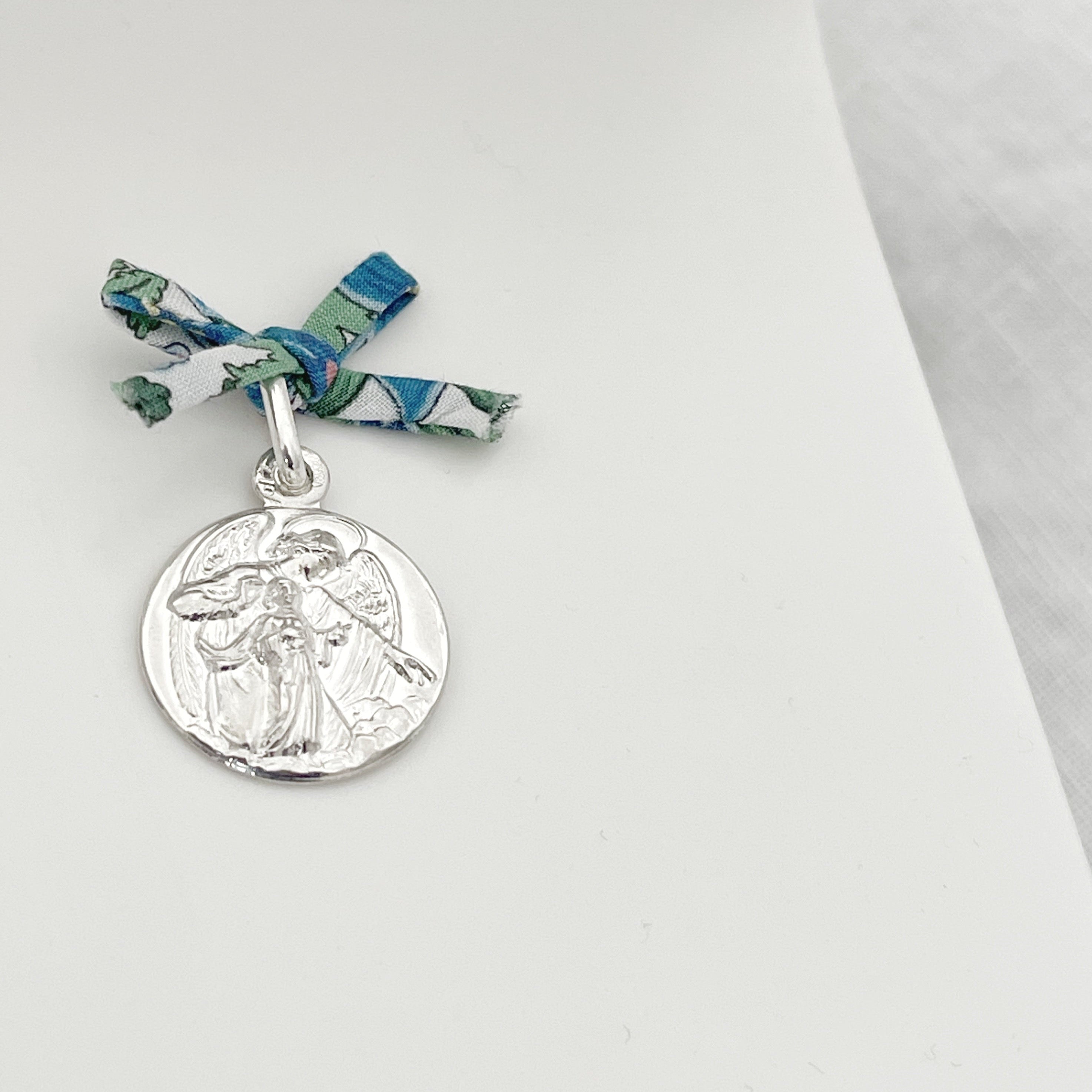 MEDALLA ÁNGEL DE LA GUARDA