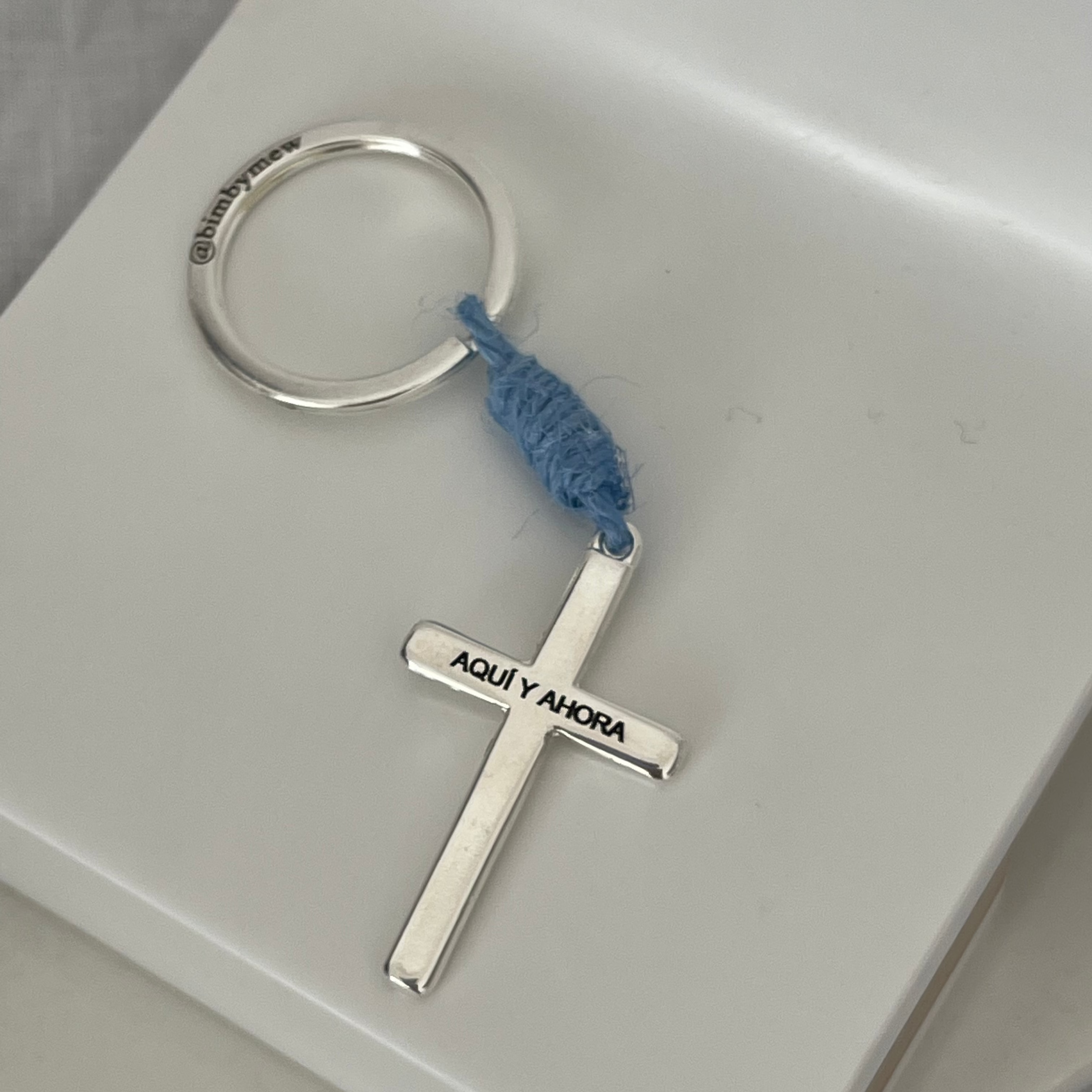 LLAVERO CRUZ PLATA