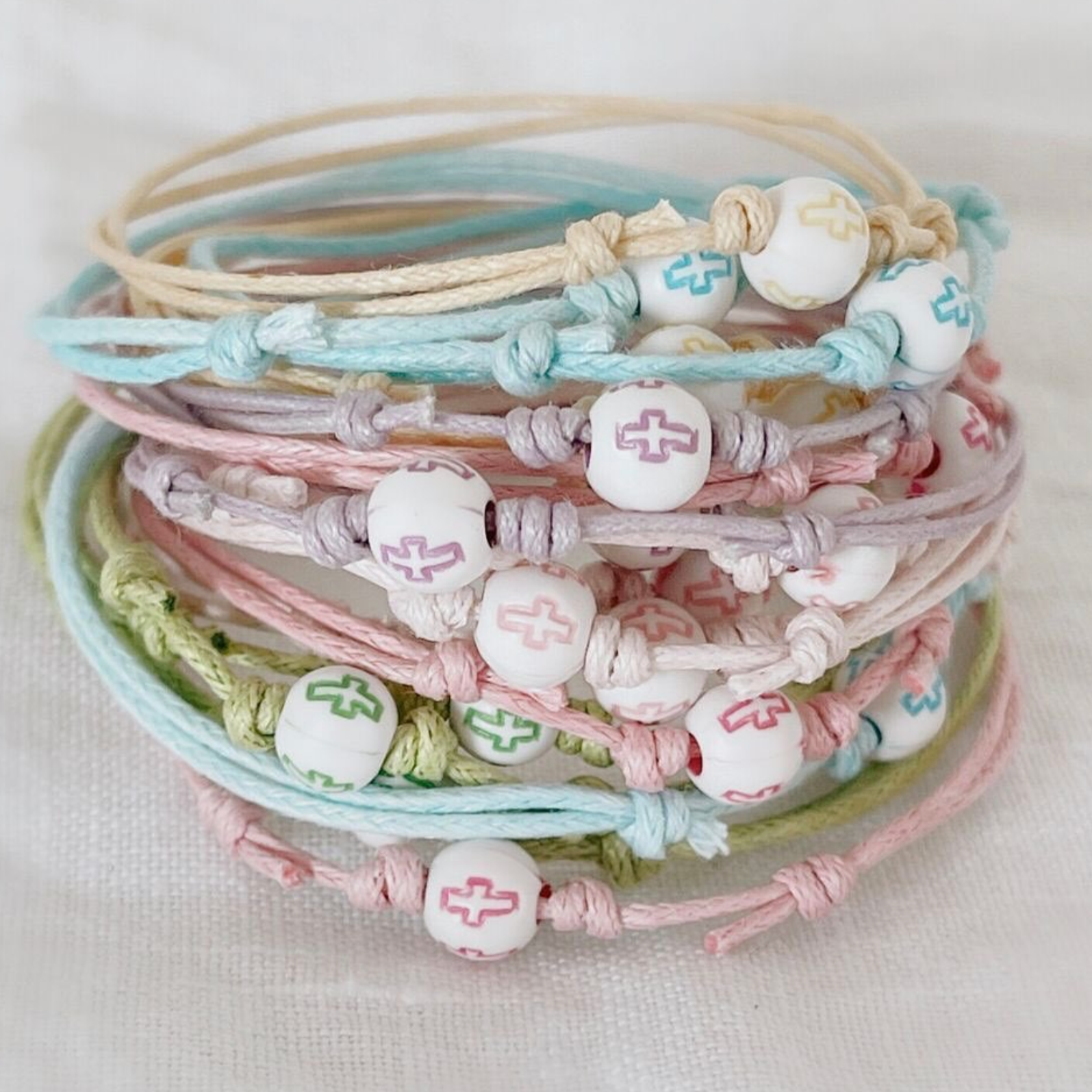 BEAD CROSS BRACELET
