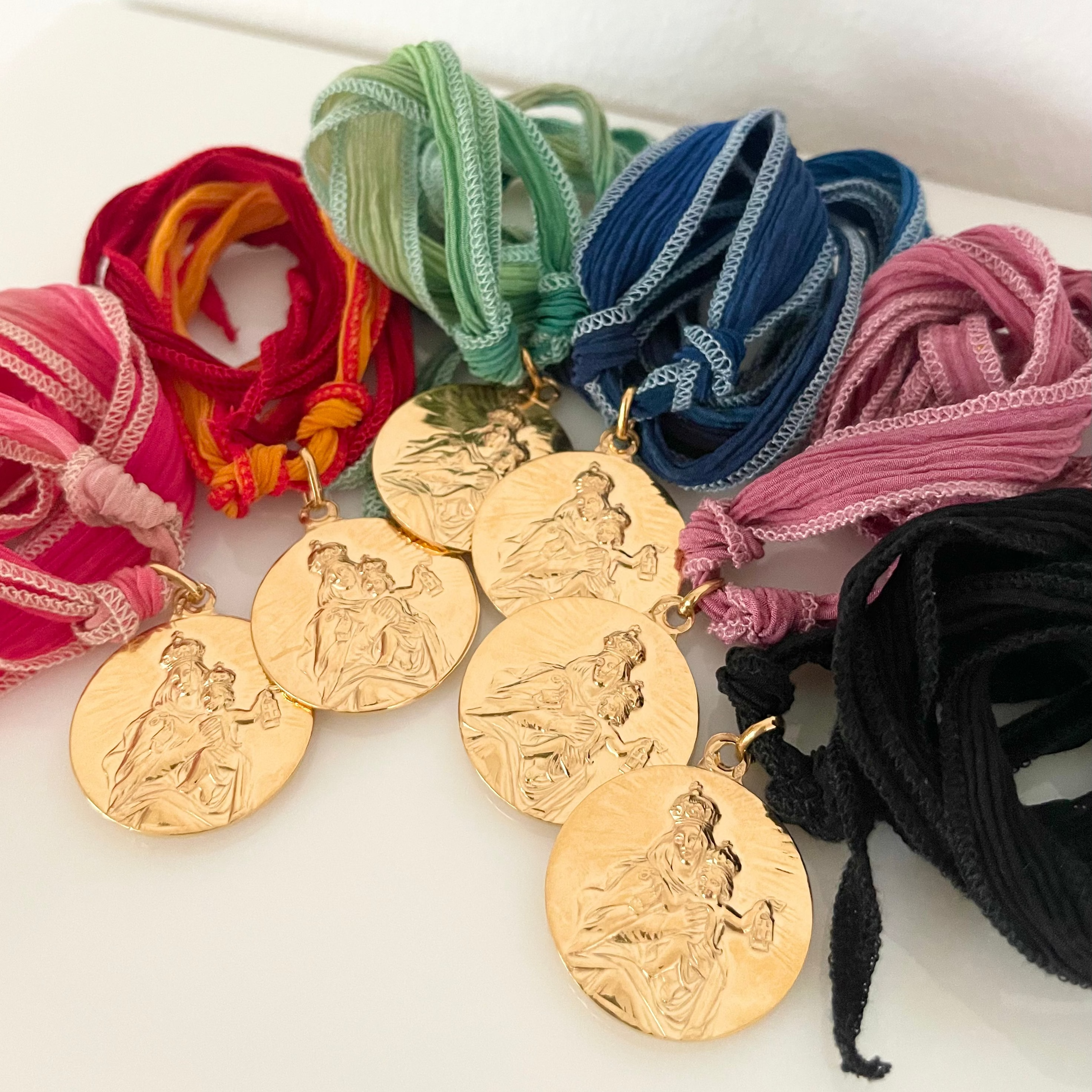 MEDALLA VIRGEN DEL CARMEN ESCAPULARIO