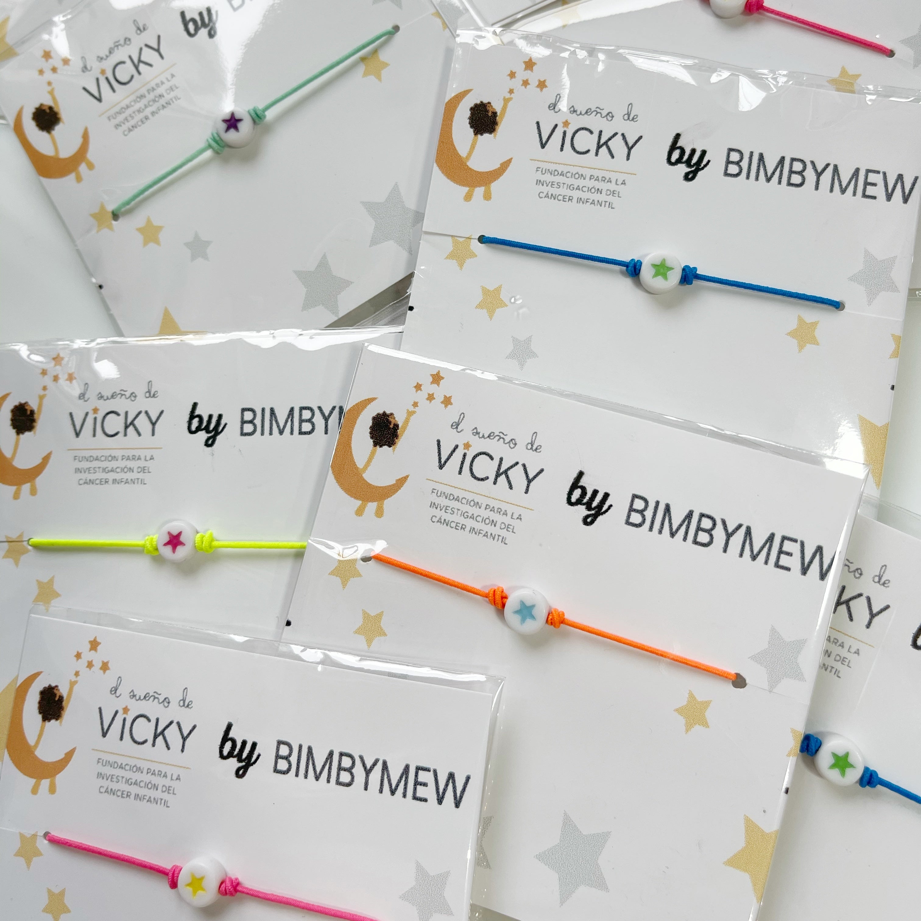 PULSERA FICHA ESTRELLA CON CORDÓN ELÁSTICO